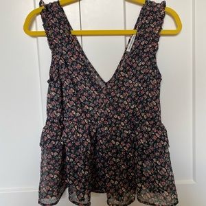 American Eagle AE Floral Tiered Tank Blouse with Flutter Straps Size Small